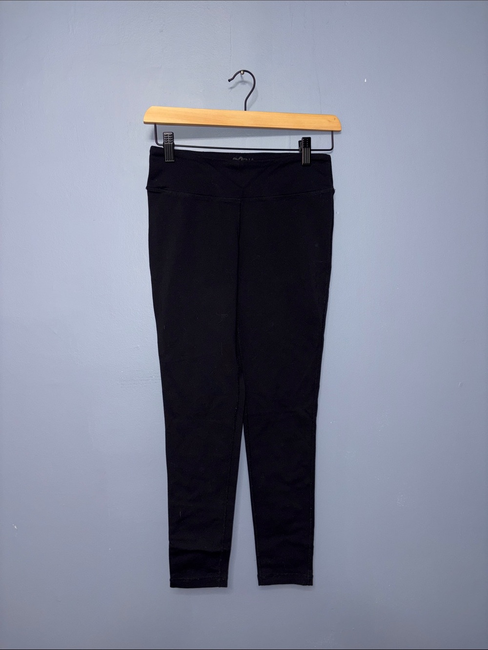 TNA | Black Leggings